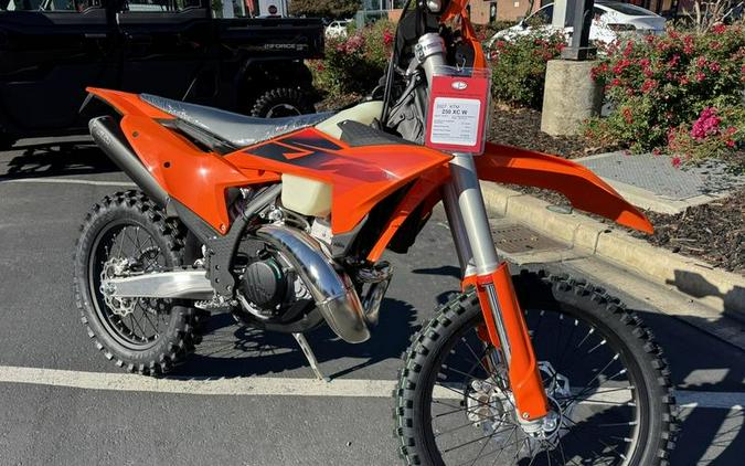 2027 KTM 250 XC-W