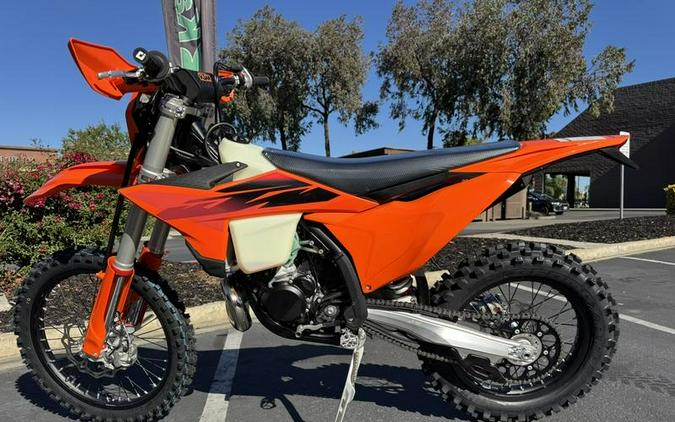 2027 KTM 250 XC-W
