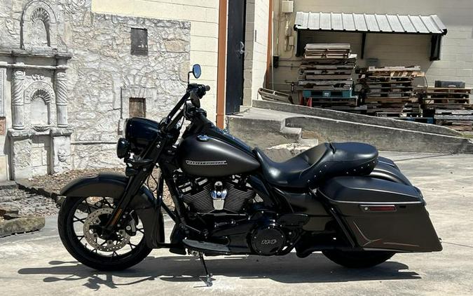 2020 Harley-Davidson® FLHRXS - Road King® Special