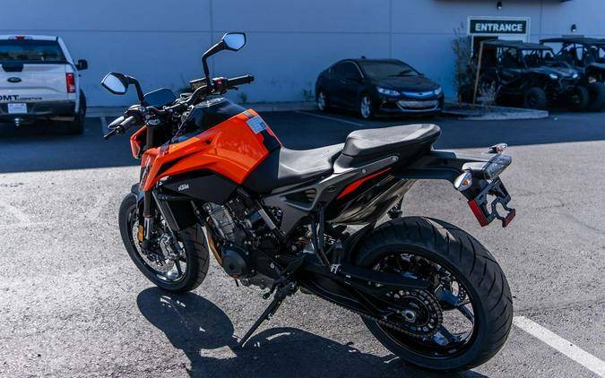 2024 KTM 790 Duke