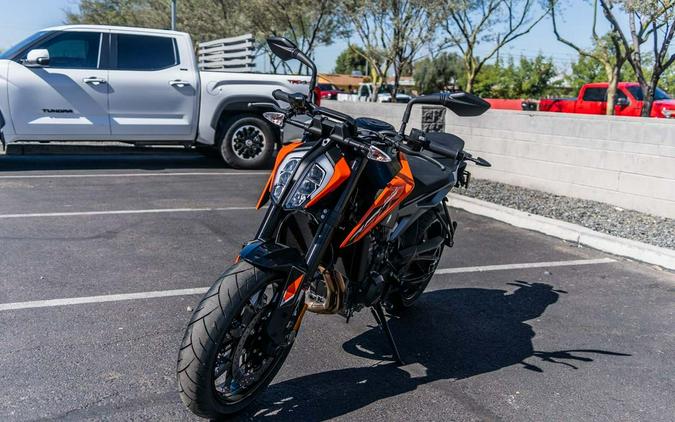 2024 KTM 790 Duke