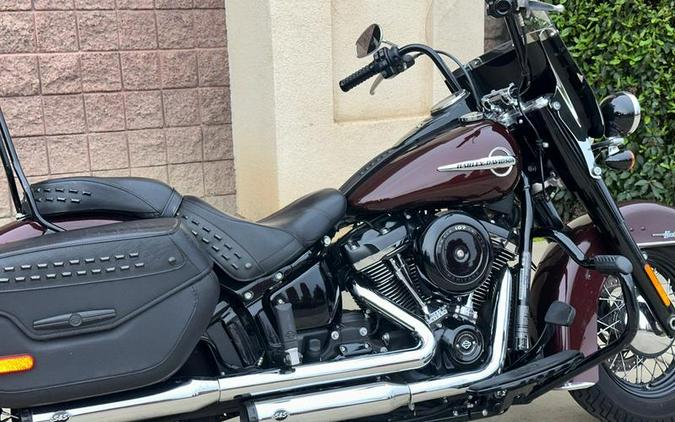 2018 Harley-Davidson® FLHC - Softail® Heritage Classic