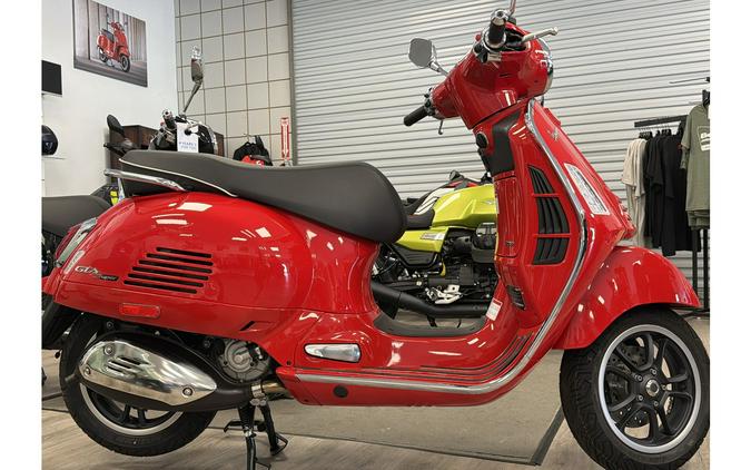 2024 Vespa GTS Super 300