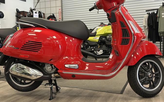 2024 Vespa GTS Super 300
