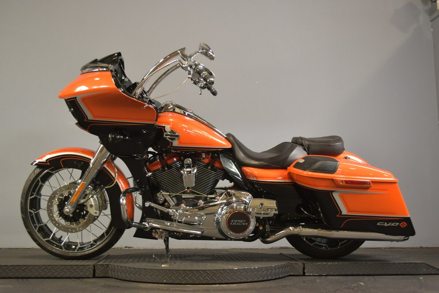 2022 Harley-Davidson CVO Road Glide Wicked Orange Pearl