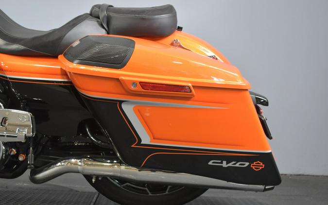 2022 Harley-Davidson CVO Road Glide Wicked Orange Pearl