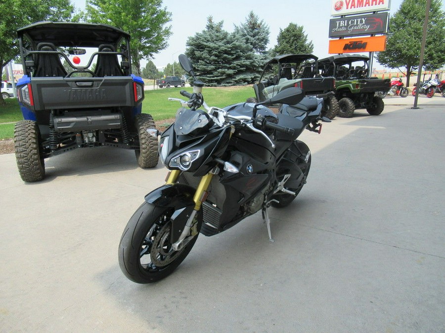 2019 BMW S 1000 R