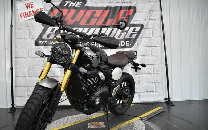 2024 Triumph Scrambler 400 X Carnival Red Phantom Black