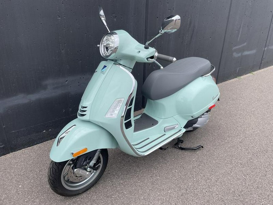 2023 Vespa GTS 300