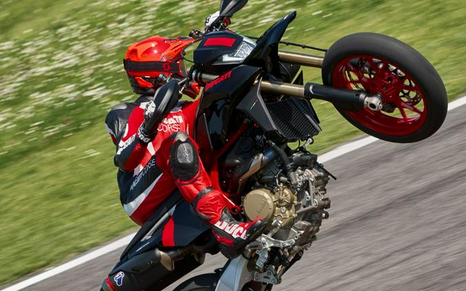 2026 Ducati Hypermotard 698 Mono Nera