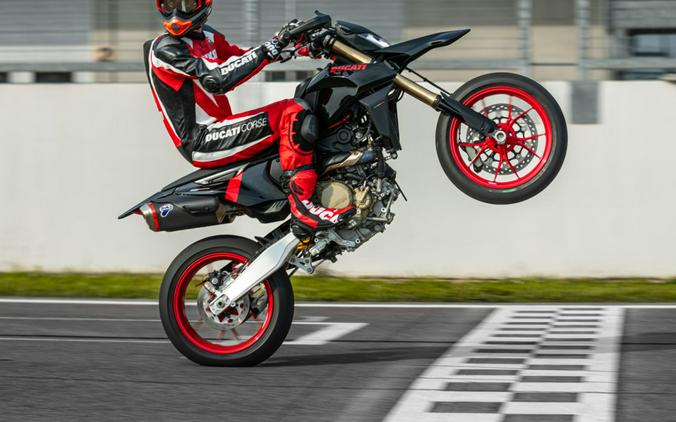2026 Ducati Hypermotard 698 Mono Nera