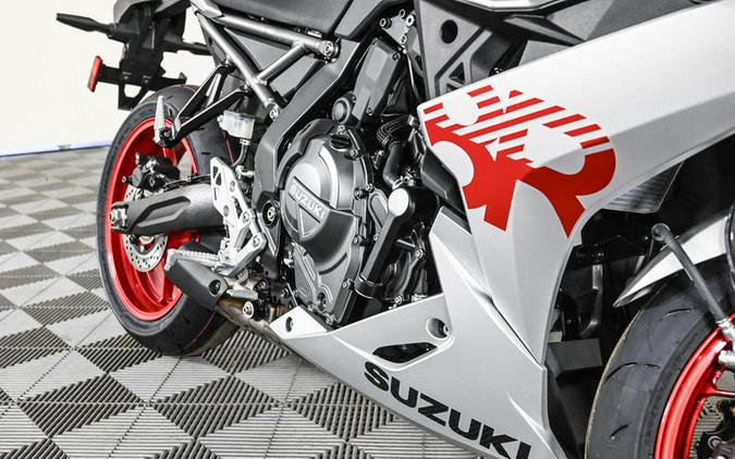 2024 Suzuki GSX-8R