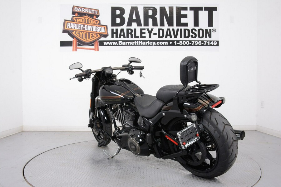 2016 Harley-Davidson FXSE CVO™ Pro Street Breakout