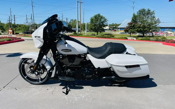 2024 Harley-Davidson Street Glide® FLHX