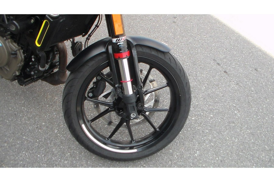 2022 Husqvarna Motorcycles Svartpilen 401