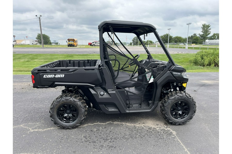 2025 Can-Am SSV DEF DPS 62 HD9 BK 25