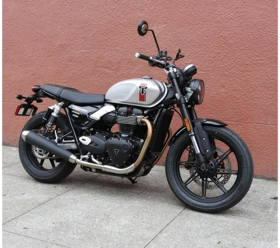 2025 Triumph Speed Twin 900 Aluminium Silver/Carnival Red/Jet Black