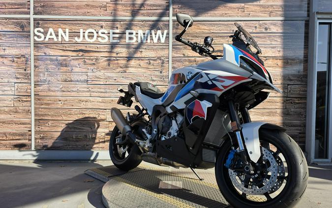 2026 BMW M 1000 XR