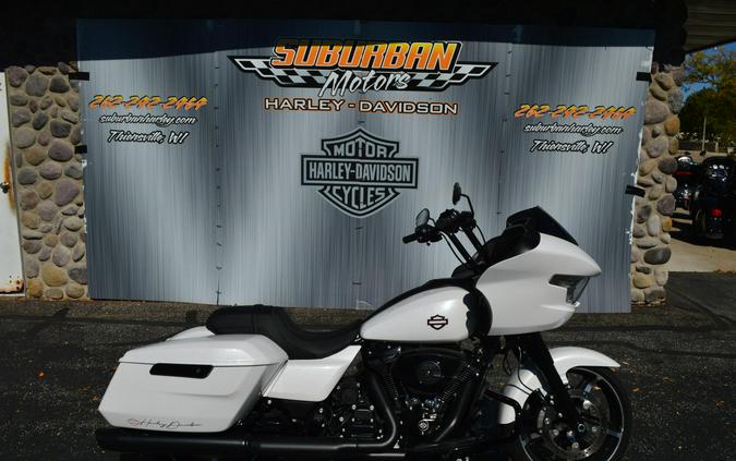 FLTRX 2025 Road Glide™
