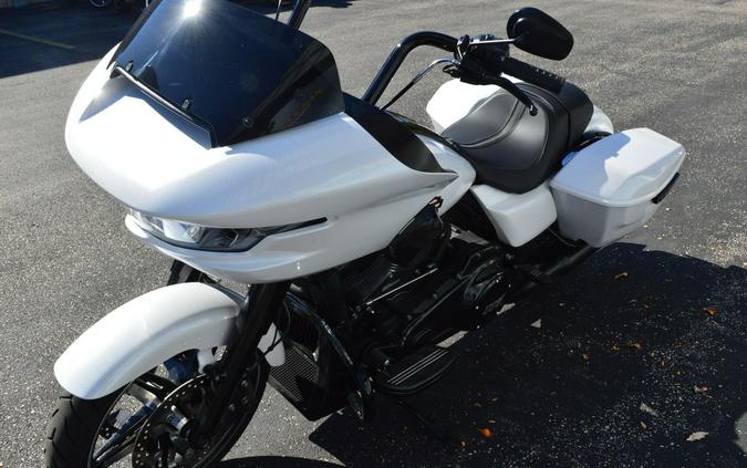 FLTRX 2025 Road Glide™