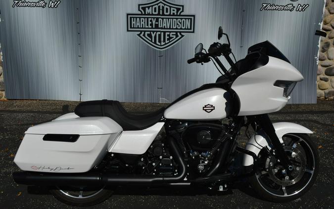 FLTRX 2025 Road Glide™