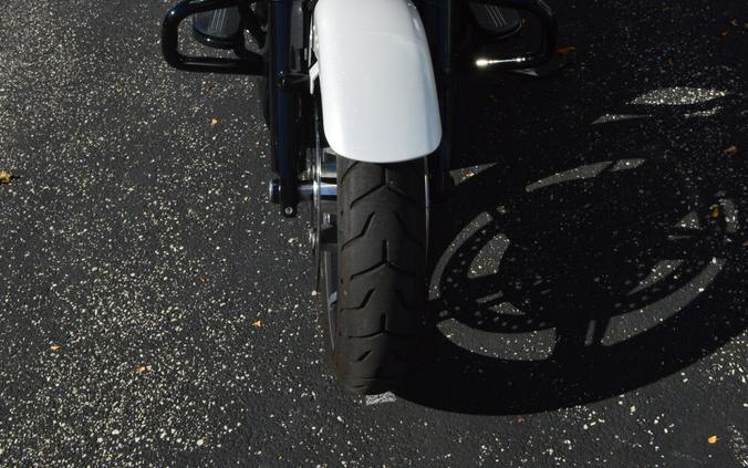 FLTRX 2025 Road Glide™