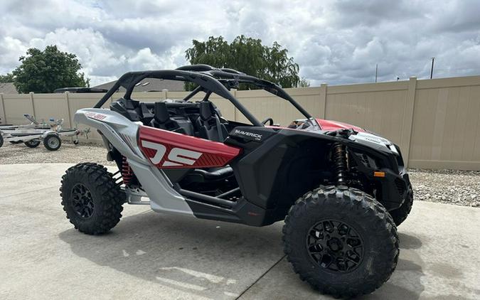 2024 Can-Am Maverick X3 DS Turbo Fiery Red & Hyper Silver