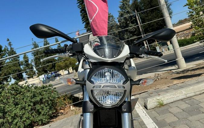 2014 Ducati Monster 696