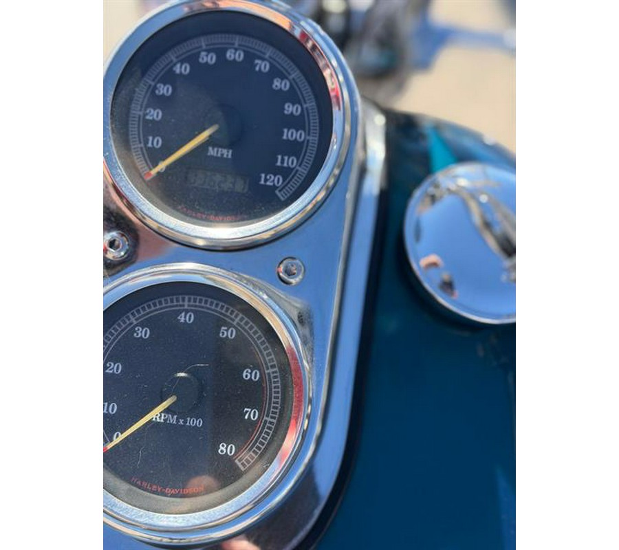 2000 Harley-Davidson FXR 4