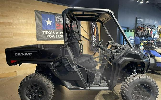 2026 Can-Am® Defender XT HD11