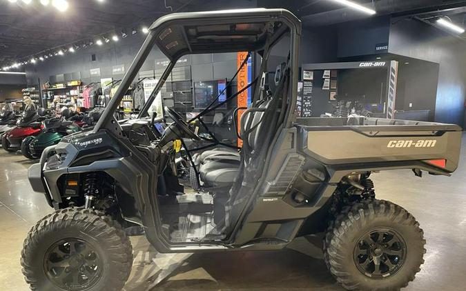 2026 Can-Am® Defender XT HD11