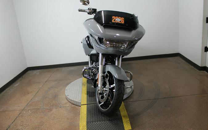 2026 Harley-Davidson® Road Glide® DRK BILIARD GRY