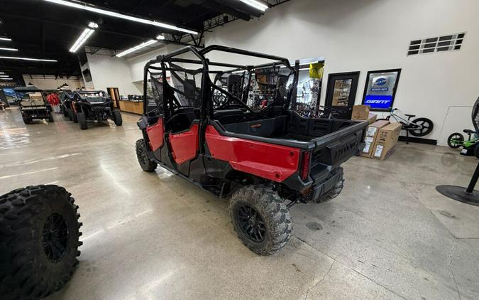 2025 Honda Pioneer 1000-6 Crew Deluxe