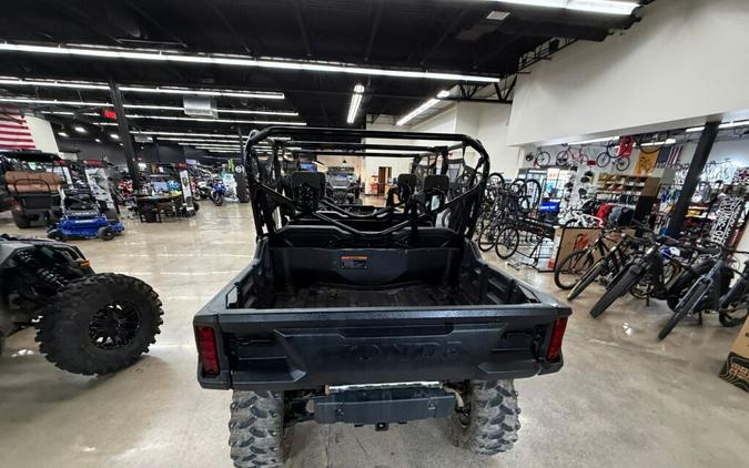 2025 Honda Pioneer 1000-6 Crew Deluxe