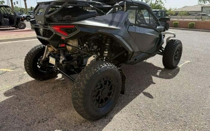 2024 Can-Am Maverick R X RS With Smart-Shox Triple Black