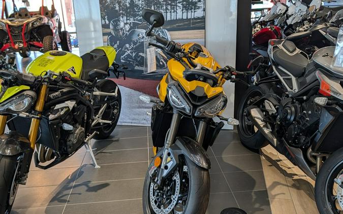 2025 Triumph Street Triple 765 RS