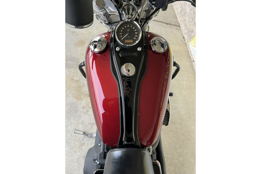 2016 Harley-Davidson® FXDWG Wide Glide®