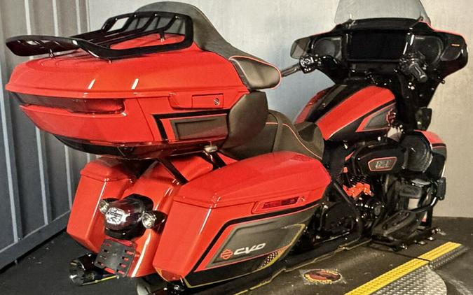 2026 Harley-Davidson® CVO Street Glide Limited FLHXLSE CITRUS HEAT