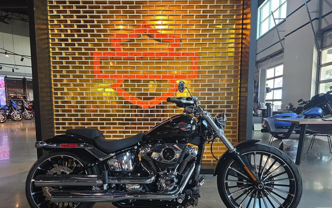 Harley-Davidson® Breakout™ 2025