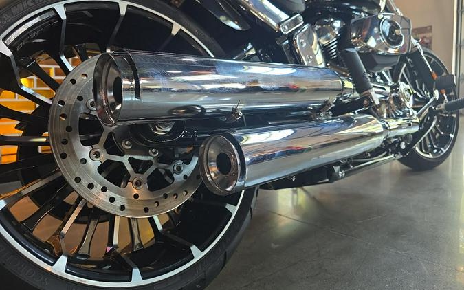 Harley-Davidson® Breakout™ 2025