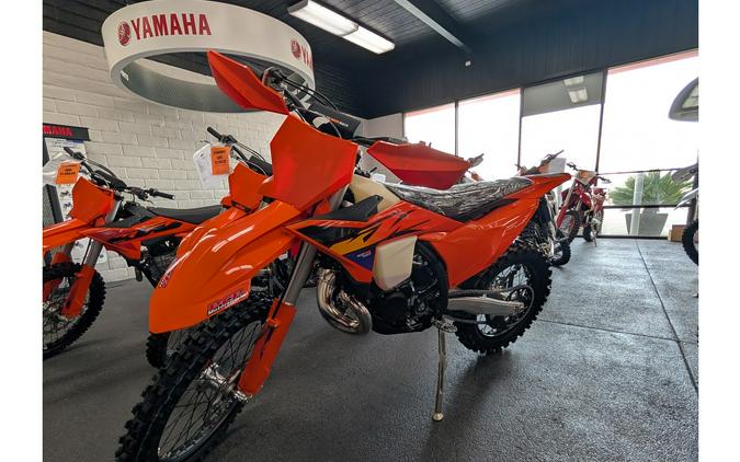 2026 KTM 300XC