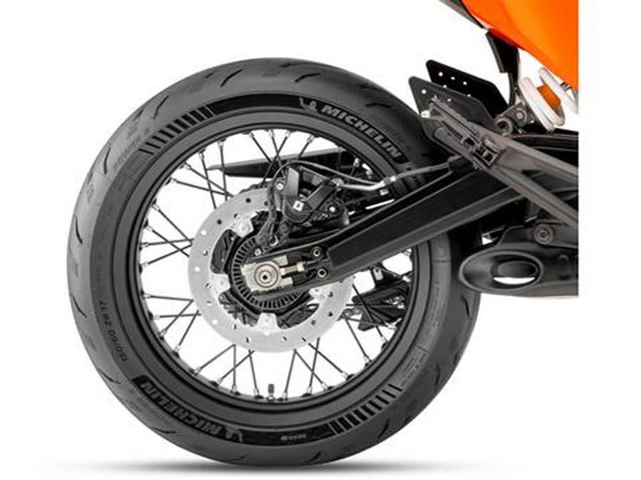 2026 KTM 390 SMC R
