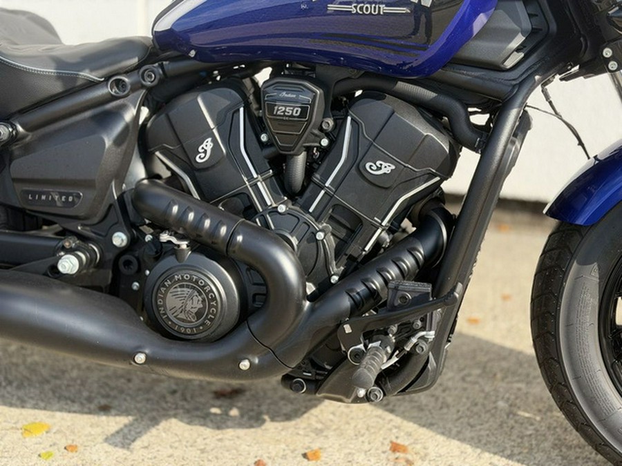 2025 Indian Scout Bobber Limited +Tech Spirit Blue Metallic