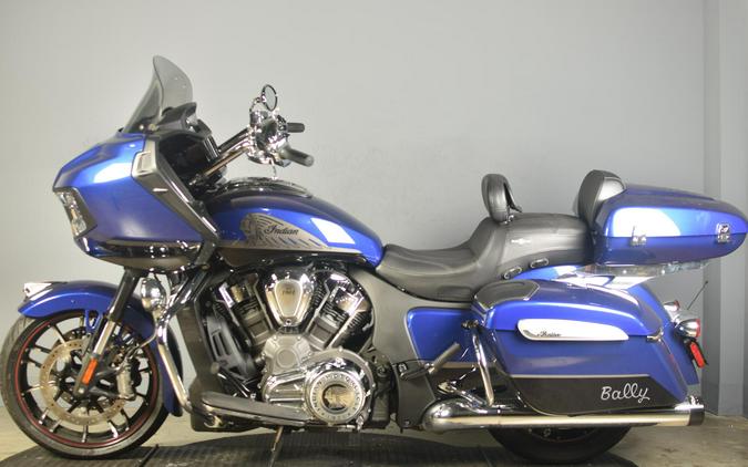 2022 Indian Motorcycle Challenger Blue