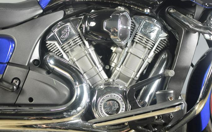 2022 Indian Motorcycle Challenger Blue