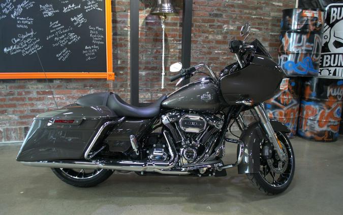 2023 Harley-Davidson® Road Glide® Special Gray Haze