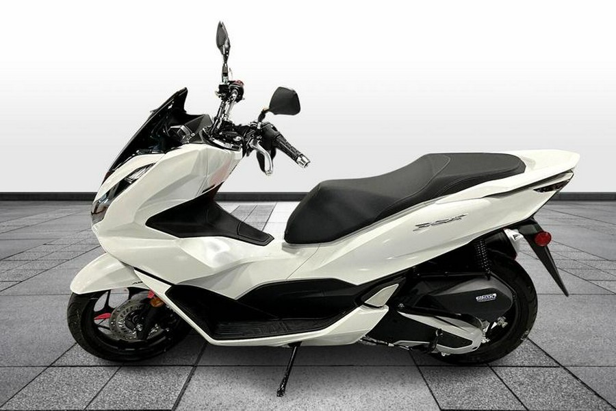 2022 Honda® PCX