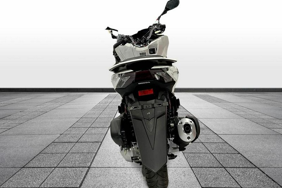 2022 Honda® PCX