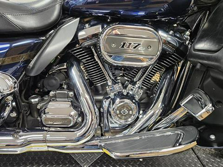 2018 Harley-Davidson 115th Anniversary CVO™ Limited