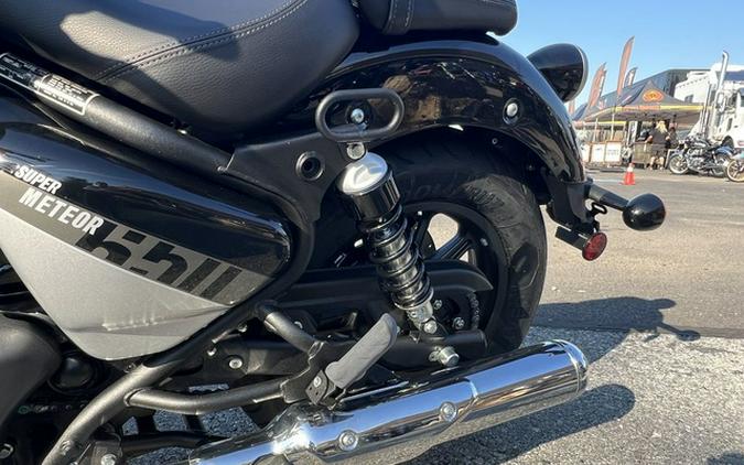 2024 Royal Enfield Super Meteor 650 Interstellar Grey